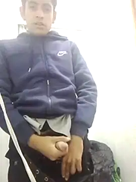 Snapshot of Alonso9988 chatting on 13, 1, 2026 Alonso9988 online show from 13, 1, 2026