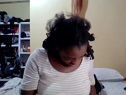 Zara Twilight online show from 5, 10, 2025