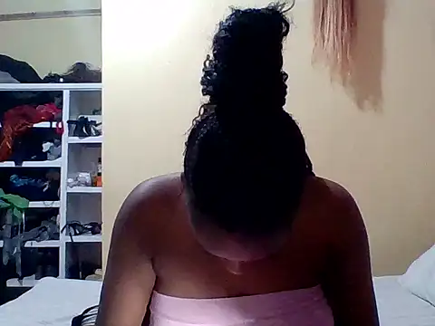 Zara Twilight online show from 25, 9, 2025