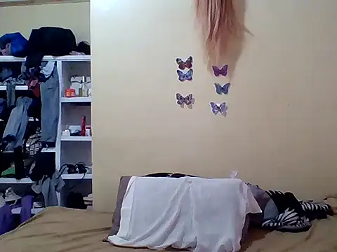 Zara Twilight online show from 18, 12, 2025