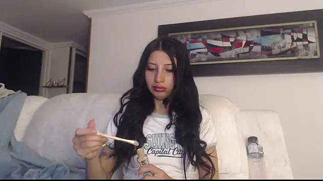 Nicolette ks  online show from 23, 9, 2025