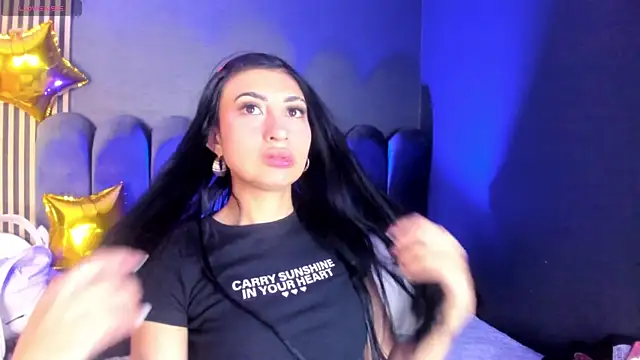 Nicolette ks  online show from 8, 10, 2025