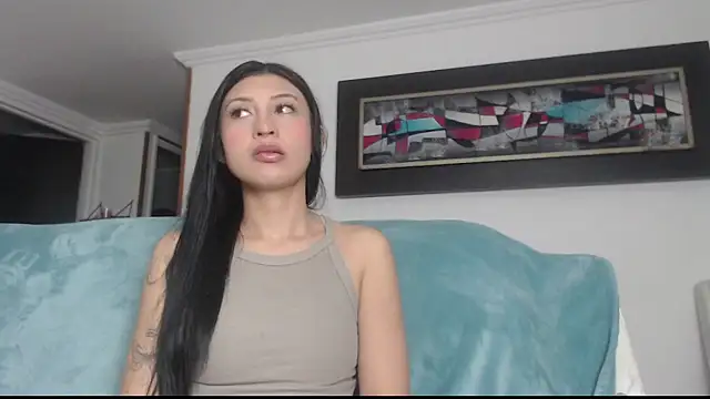 Nicolette ks  online show from 10, 9, 2025