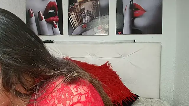 Snapshot of LinaBrowm chatting on 11, 6, 2026 LinaBrowm online show from 11, 6, 2026