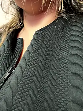 LinaBrowm online show from 13, 1, 2026