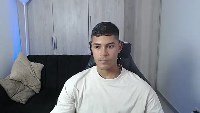 Iamdylan777 online show from 23, 10, 2025