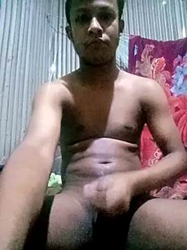 Snapshot of Hot_boy_017 chatting on 13, 10, 2025 Hot boy 017 online show from 13, 10, 2025