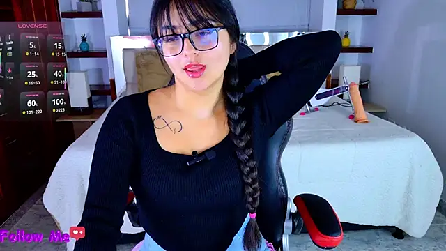 scarlleth  online show from 16, 12, 2025