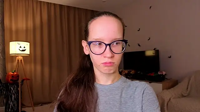 BettyBrowni online show from 7, 11, 2025