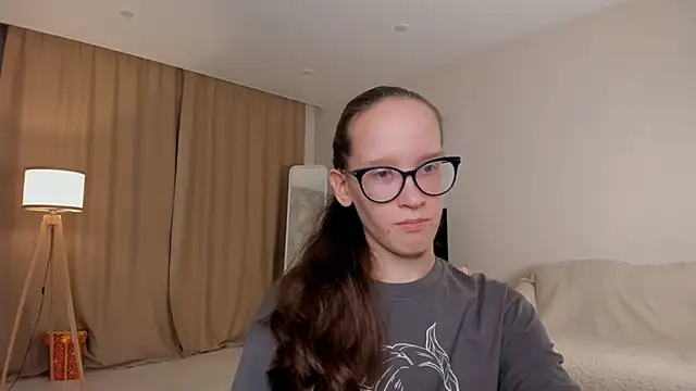 BettyBrowni online show from 7, 10, 2025