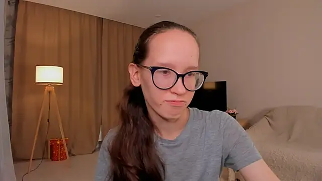 BettyBrowni online show from 26, 9, 2025