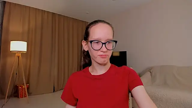 BettyBrowni online show from 3, 10, 2025