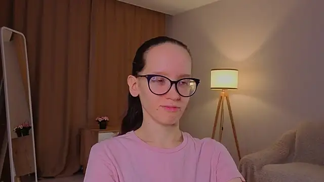 BettyBrowni online show from 7, 3, 2026