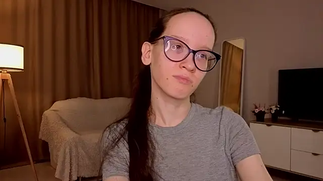 BettyBrowni online show from 13, 4, 2026