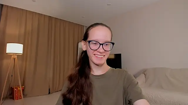 BettyBrowni online show from 1, 10, 2025