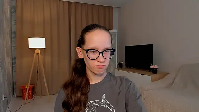 BettyBrowni online show from 23, 9, 2025