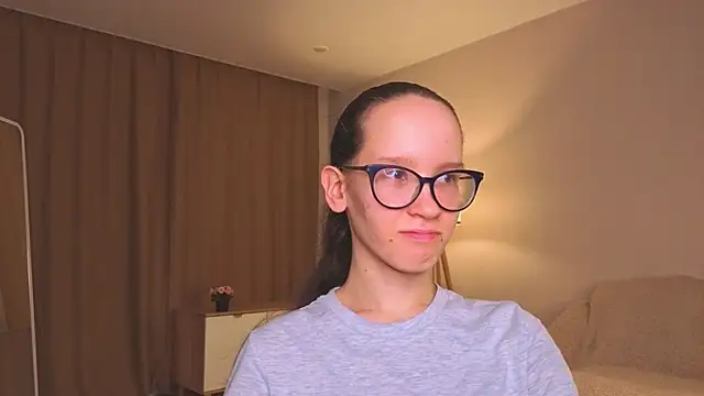 BettyBrowni online show from 13, 12, 2025