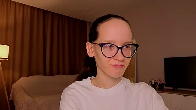 BettyBrowni online show from 4, 4, 2026