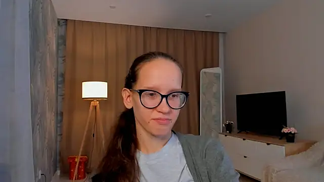 BettyBrowni online show from 21, 9, 2025