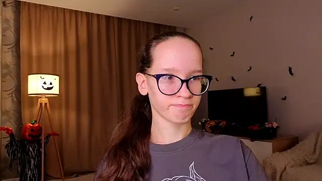 BettyBrowni online show from 5, 11, 2025