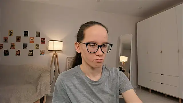 BettyBrowni online show from 22, 3, 2025