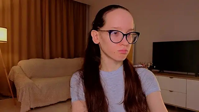 BettyBrowni online show from 5, 4, 2026