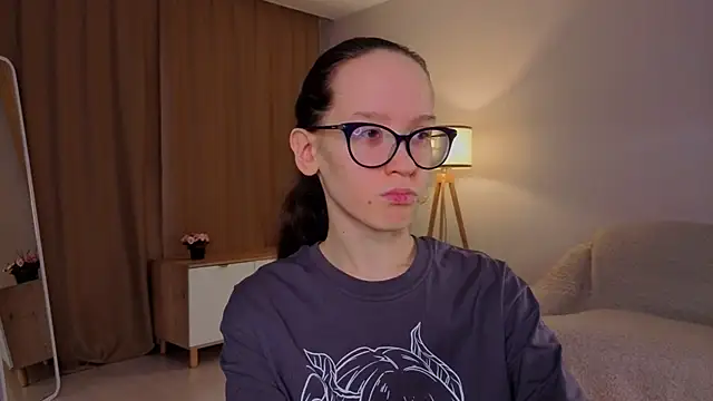 BettyBrowni online show from 9, 3, 2026