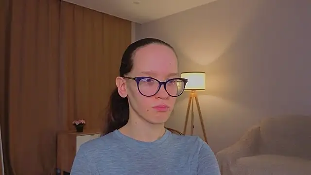 BettyBrowni online show from 5, 3, 2026