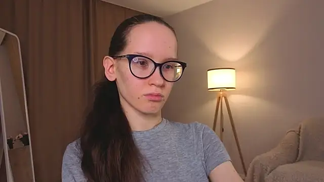 BettyBrowni online show from 8, 2, 2026