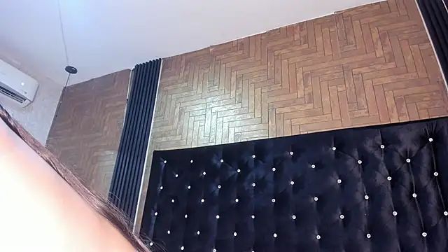 Paola  23 online show from 20, 11, 2025