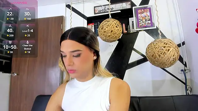 victoria aleia  online show from 22, 10, 2025