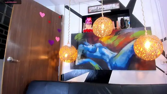 victoria aleia  online show from 17, 4, 2026