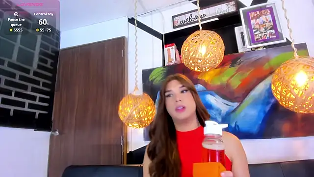 victoria aleia  online show from 7, 10, 2025