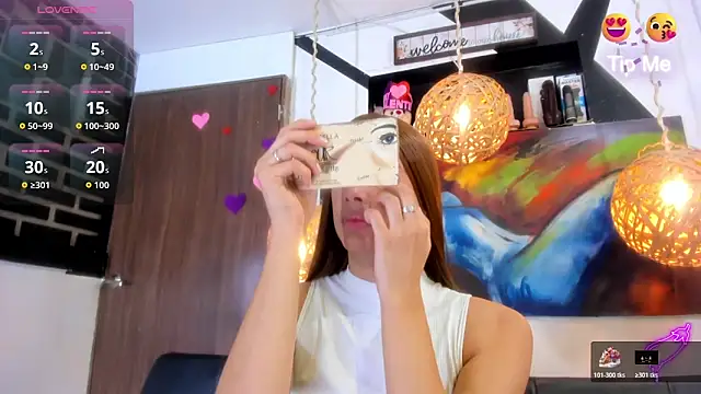 victoria aleia  online show from 2, 4, 2026