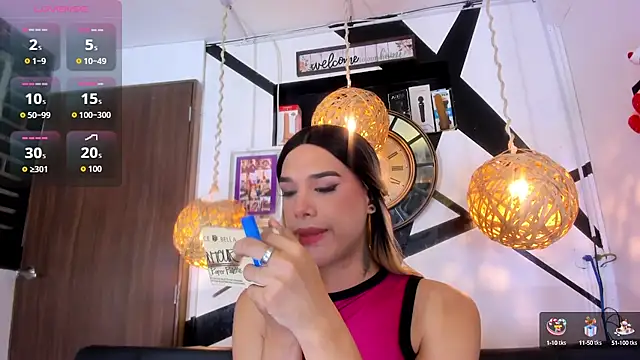 victoria aleia  online show from 25, 9, 2025