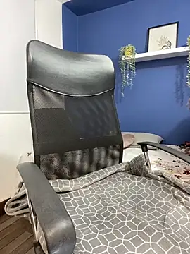 Isakeys  online show from 22, 9, 2025