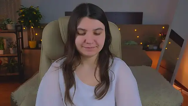 Viola  Shy online show from 13, 5, 2026