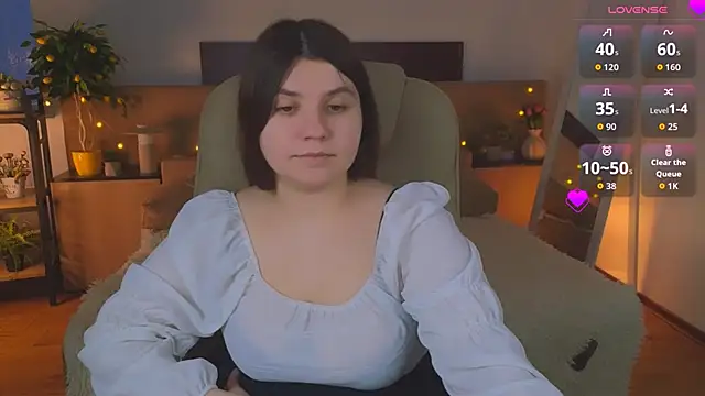 Viola  Shy online show from 28, 4, 2026