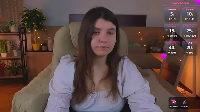 Viola  Shy online show from 17, 5, 2026