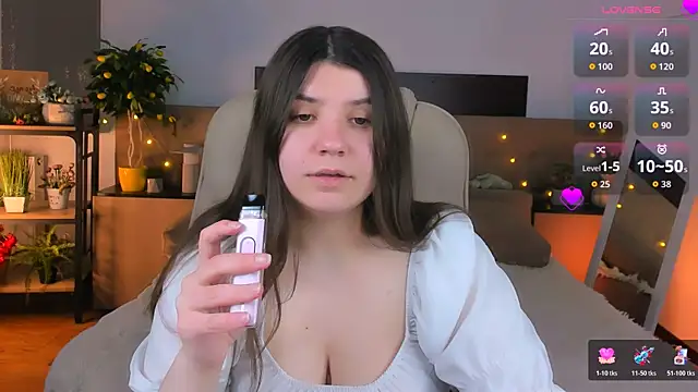 Viola  Shy online show from 4, 5, 2026