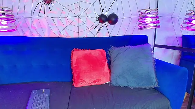 sarah banks1 online show from 29, 11, 2025