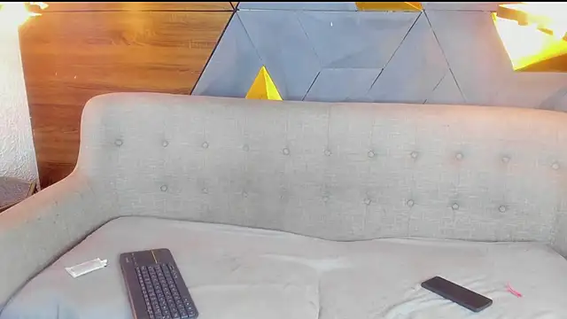 sarah banks1 online show from 8, 2, 2025