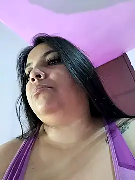 Snapshot of AvaChannel chatting on 24, 10, 2025 AvaChannel online show from 24, 10, 2025