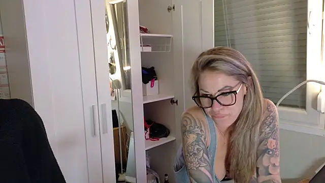 Tatjana Sue online show from 30, 3, 2026