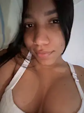 Alissarhys26 online show from 4, 11, 2025