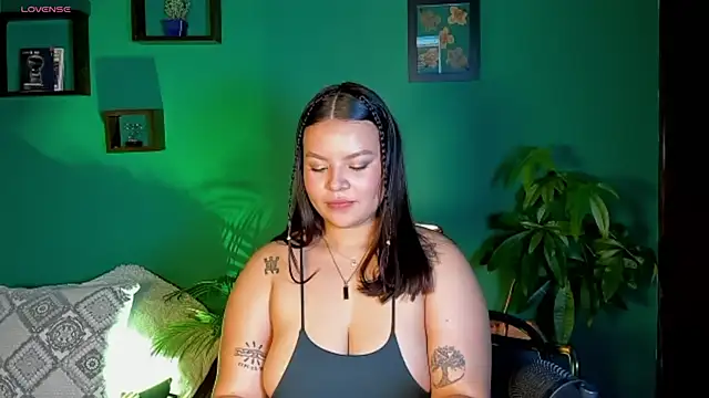 Snapshot of Anne_Babb chatting on 23, 9, 2025 Anne Babb online show from 23, 9, 2025