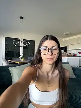 Snapshot of Wildberry_ chatting on 16, 6, 2026 Wildberry online show from 16, 6, 2026