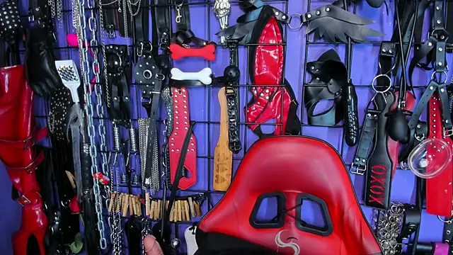 sadistic aradia online show from 20, 3, 2026