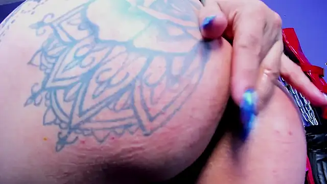 sadistic aradia online show from 23, 11, 2025