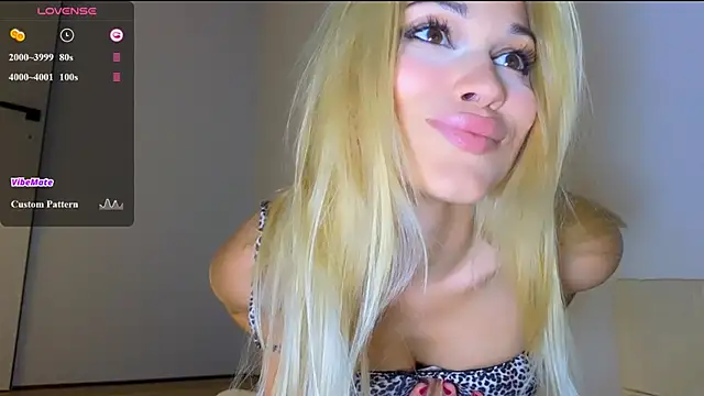 StephanyLuxe online show from 1, 7, 2026